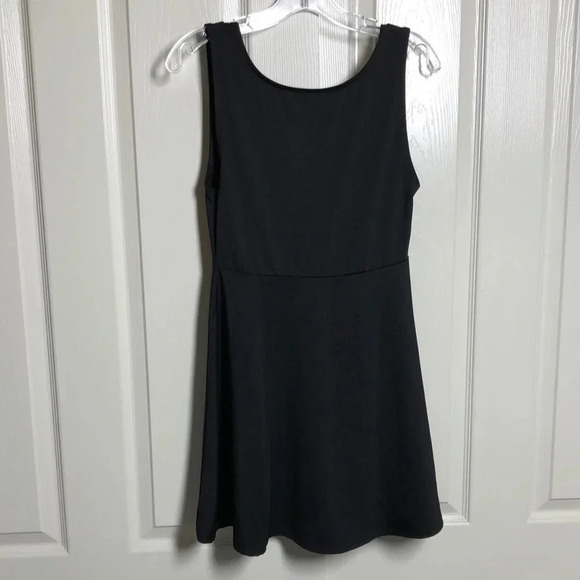 H&M DIVIDED Black Skater Dress - Picture 1 of 8